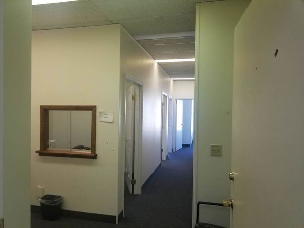 Lease/Office Space: 3871 Harlem Road, Cheektowaga, NY 14215